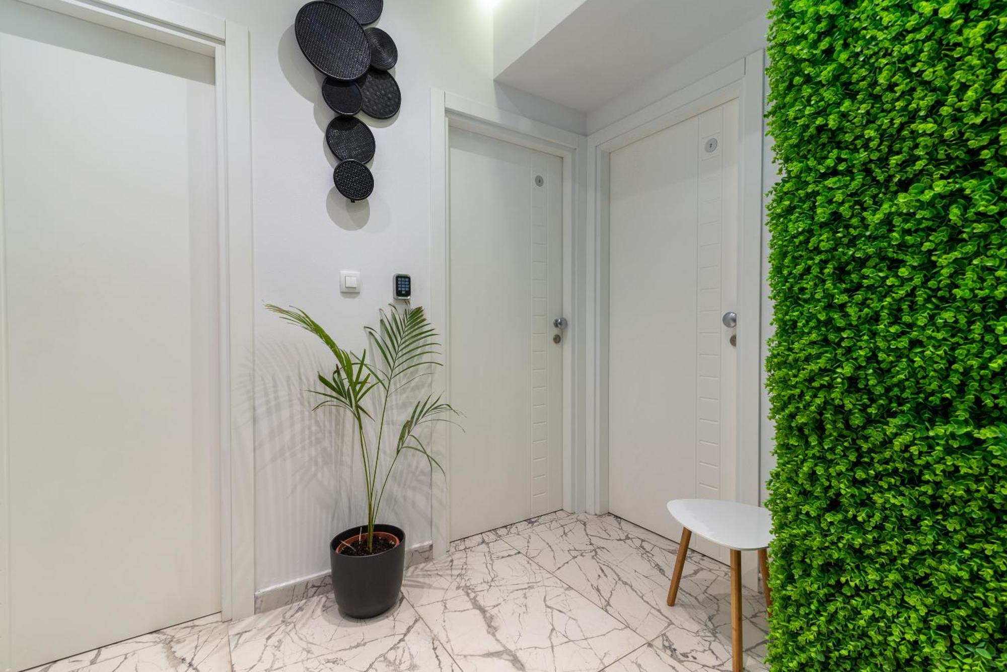 Antares Luxury Rooms 1 Сплит Экстерьер фото