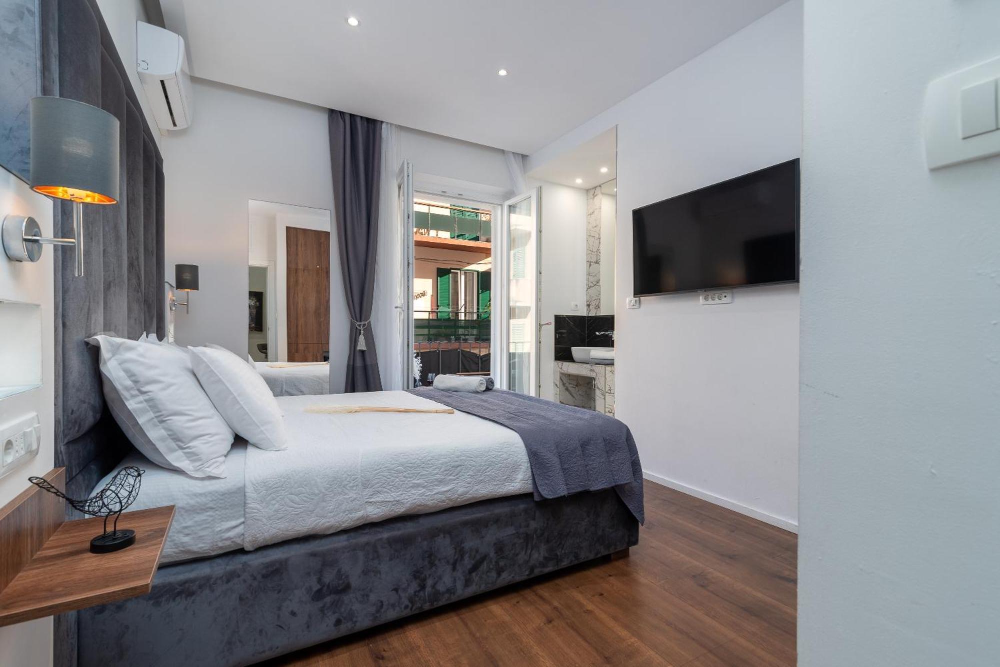 Antares Luxury Rooms 1 Сплит Экстерьер фото