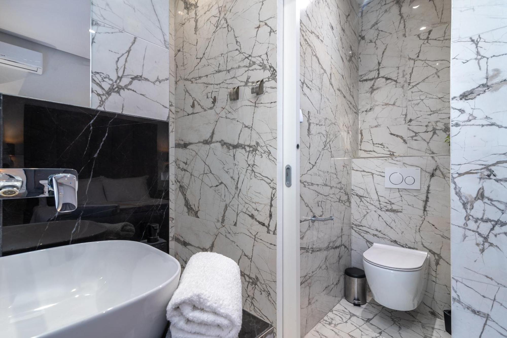 Antares Luxury Rooms 1 Сплит Экстерьер фото